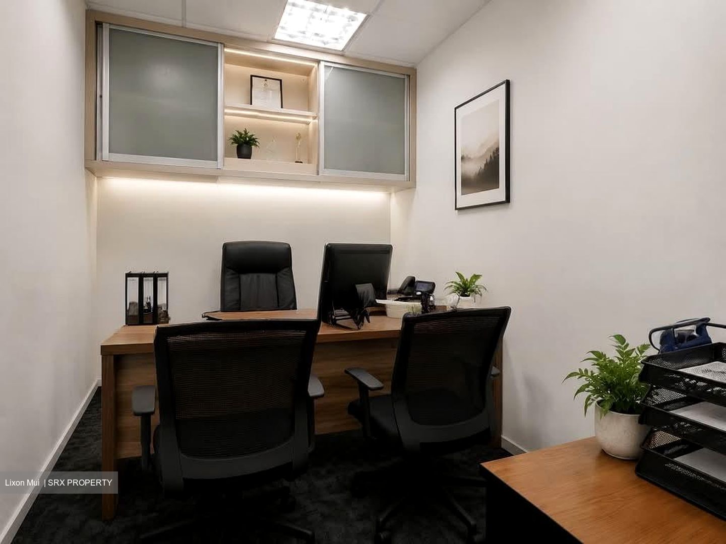 The Mezzo (D12), Office #581702241
